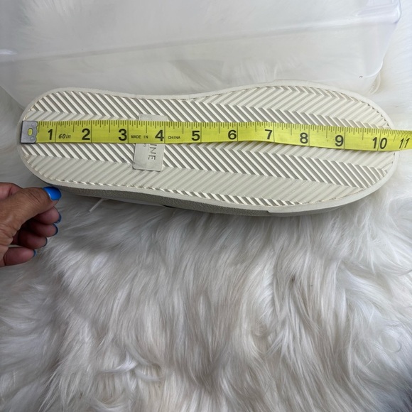 CELINE TRIOMPHE LEOPARD PRINT WHITE SNEAKERS
SIZE 40 
US 9.5 WOMANS - Picture 13 of 15